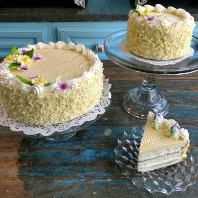 White Chocolate Romance Torte with Jam